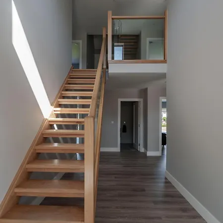Casa vacanze Large Detached In The Heart Of To Sleep 14 People Sneem